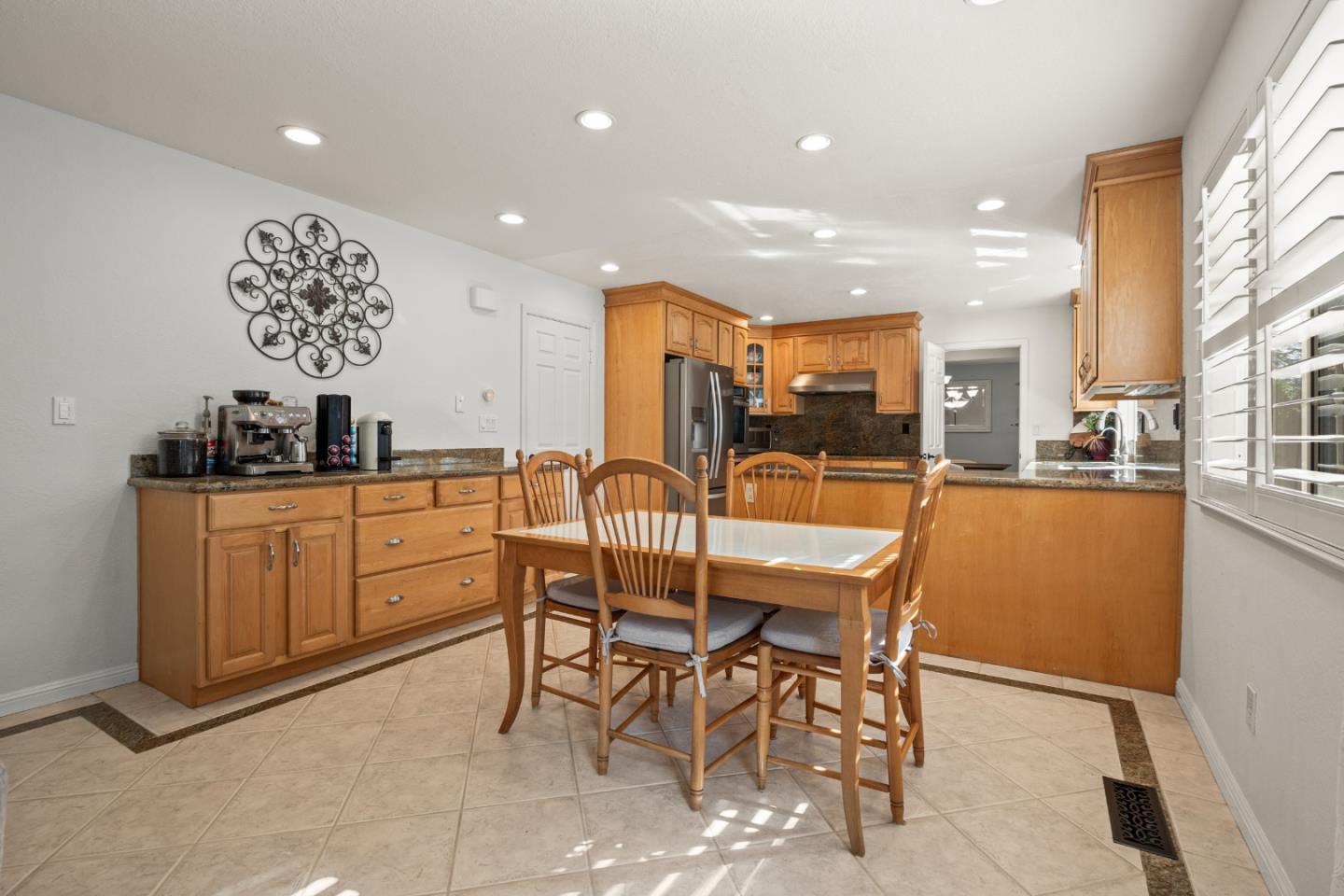 Detail Gallery Image 16 of 51 For 26 Seminole Ct, San Ramon,  CA 94583 - 4 Beds | 3 Baths