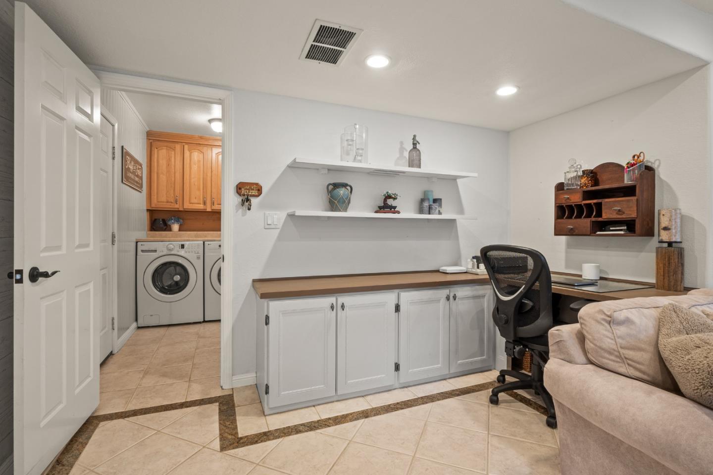 Detail Gallery Image 20 of 51 For 26 Seminole Ct, San Ramon,  CA 94583 - 4 Beds | 3 Baths