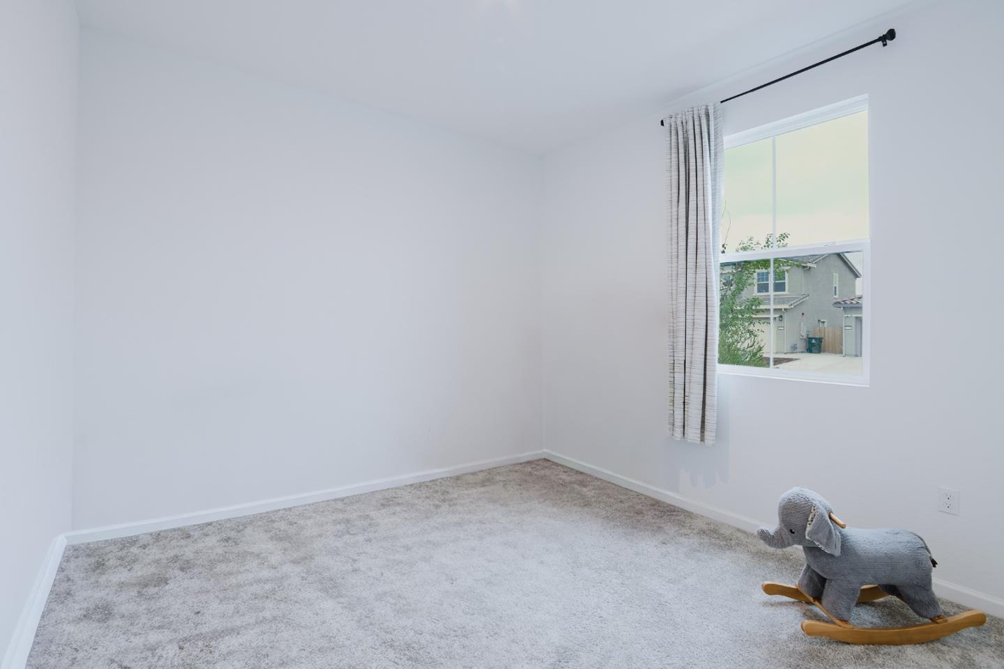 Detail Gallery Image 28 of 38 For 554 Pleasant Dr, Lathrop,  CA 95330 - 3 Beds | 2 Baths