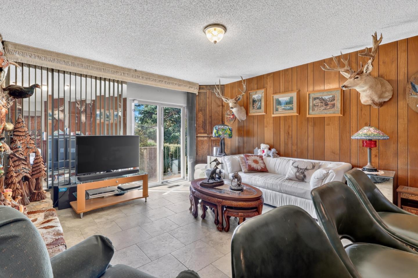 Detail Gallery Image 16 of 47 For 3992 Altadena Ln, San Jose,  CA 95127 - 3 Beds | 2/1 Baths