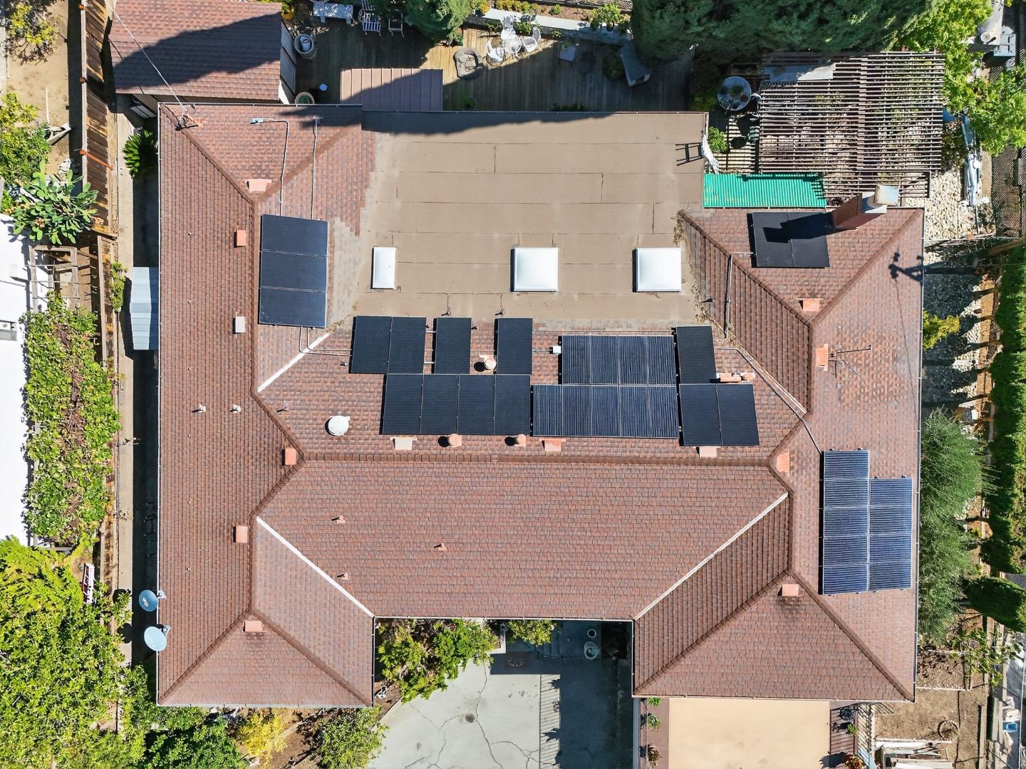 Detail Gallery Image 44 of 47 For 3992 Altadena Ln, San Jose,  CA 95127 - 3 Beds | 2/1 Baths