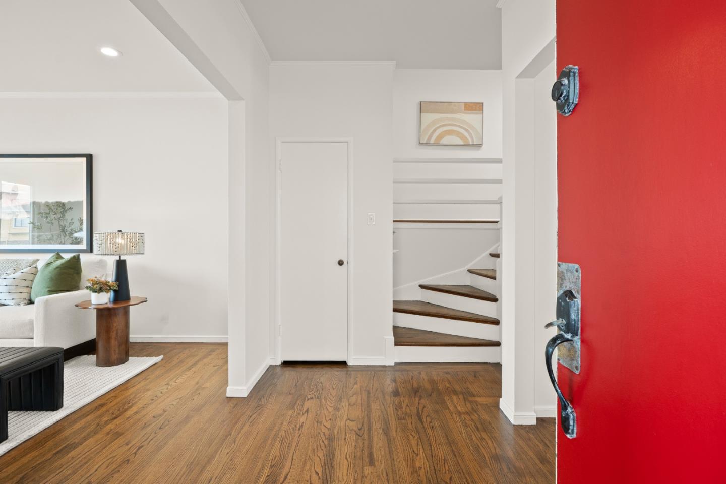 Detail Gallery Image 2 of 26 For 61 Windsor Dr, Daly City,  CA 94015 - 2 Beds | 1 Baths