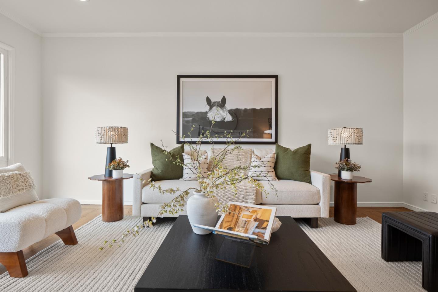 Detail Gallery Image 5 of 26 For 61 Windsor Dr, Daly City,  CA 94015 - 2 Beds | 1 Baths