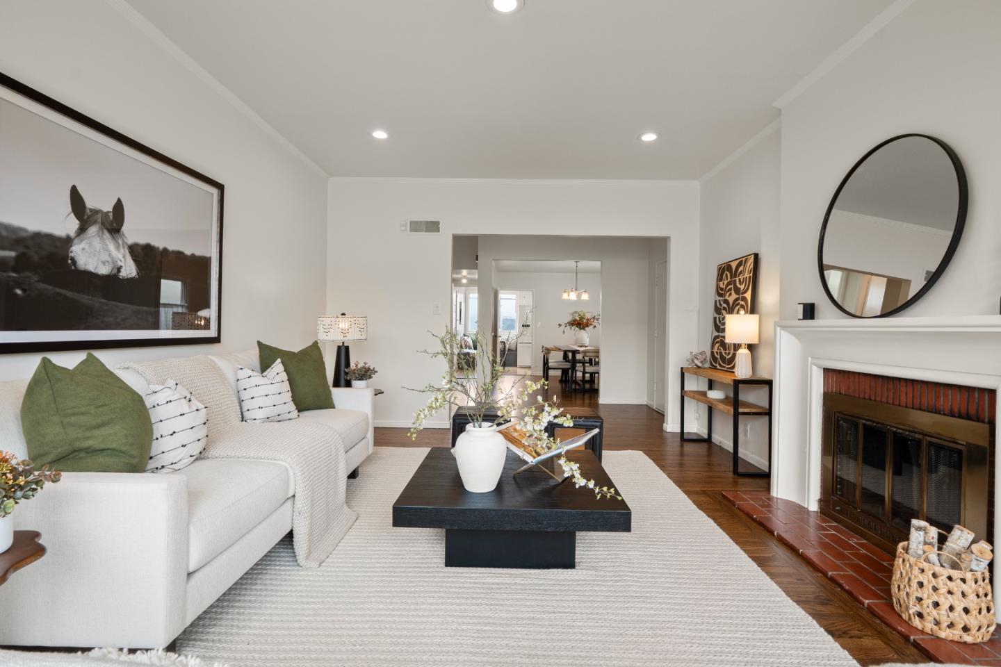 Detail Gallery Image 7 of 26 For 61 Windsor Dr, Daly City,  CA 94015 - 2 Beds | 1 Baths