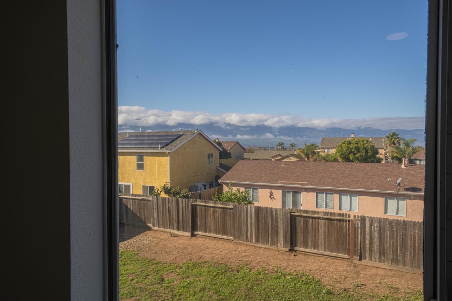 Detail Gallery Image 24 of 39 For 1061 Vista Ave, Soledad,  CA 93960 - 6 Beds | 2/1 Baths