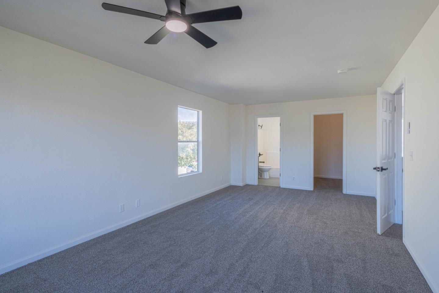 Detail Gallery Image 25 of 39 For 1061 Vista Ave, Soledad,  CA 93960 - 6 Beds | 2/1 Baths