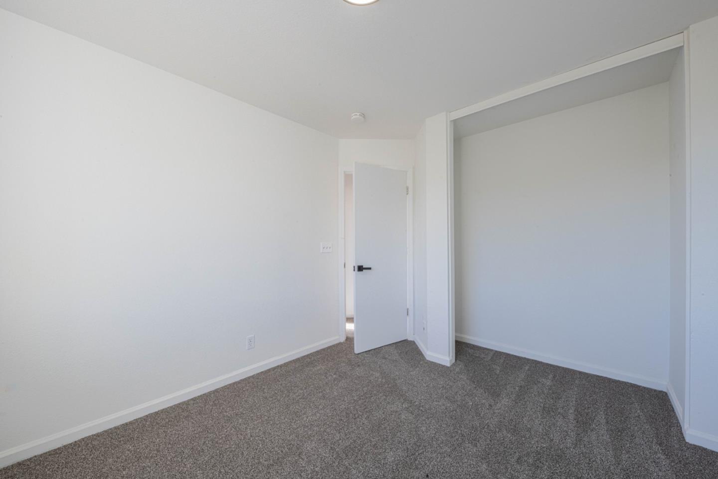 Detail Gallery Image 32 of 39 For 1061 Vista Ave, Soledad,  CA 93960 - 6 Beds | 2/1 Baths