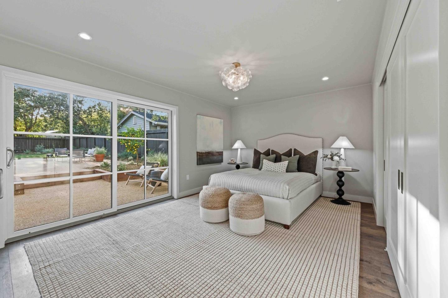 Detail Gallery Image 14 of 44 For 526 Lancaster Way, Redwood City,  CA 94062 - 3 Beds | 2 Baths