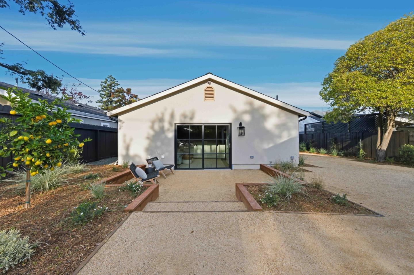 Detail Gallery Image 20 of 44 For 526 Lancaster Way, Redwood City,  CA 94062 - 3 Beds | 2 Baths