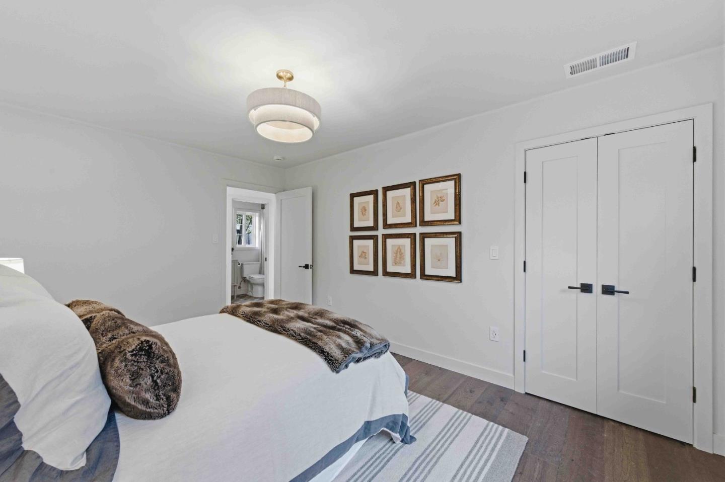 Detail Gallery Image 22 of 44 For 526 Lancaster Way, Redwood City,  CA 94062 - 3 Beds | 2 Baths