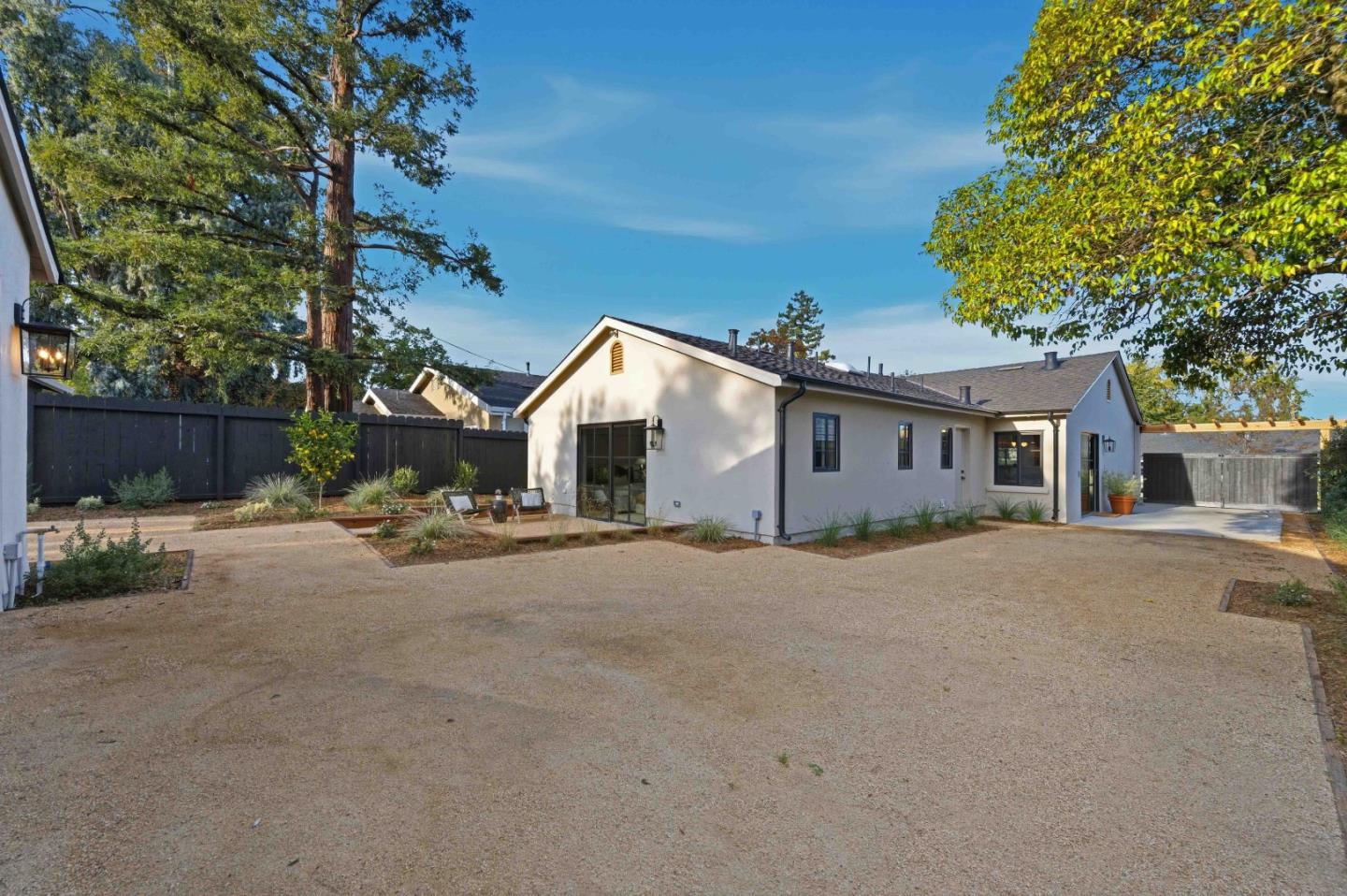 Detail Gallery Image 37 of 44 For 526 Lancaster Way, Redwood City,  CA 94062 - 3 Beds | 2 Baths