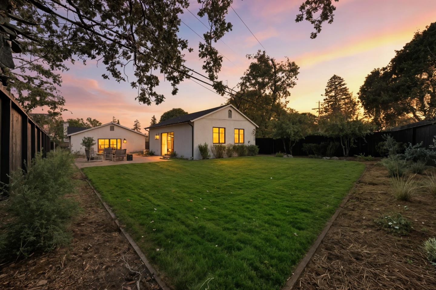 Detail Gallery Image 4 of 44 For 526 Lancaster Way, Redwood City,  CA 94062 - 3 Beds | 2 Baths