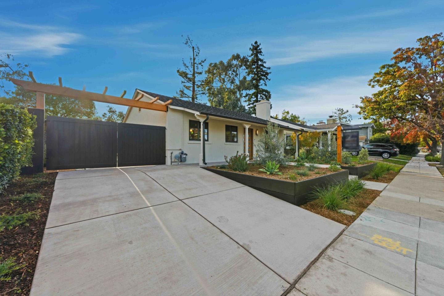 Detail Gallery Image 44 of 44 For 526 Lancaster Way, Redwood City,  CA 94062 - 3 Beds | 2 Baths