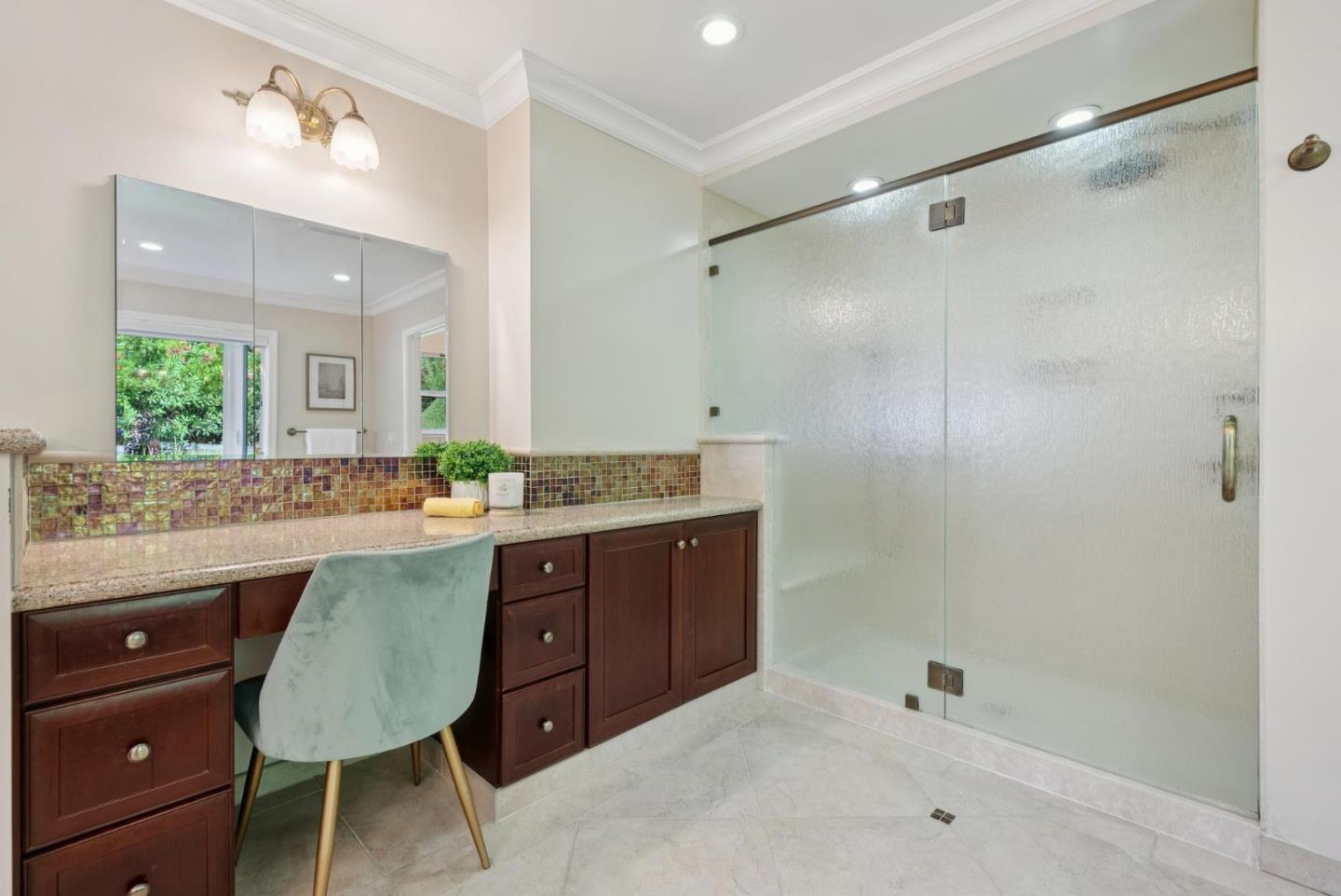 Detail Gallery Image 22 of 39 For 21193 Michaels Dr, Saratoga,  CA 95070 - 4 Beds | 3 Baths