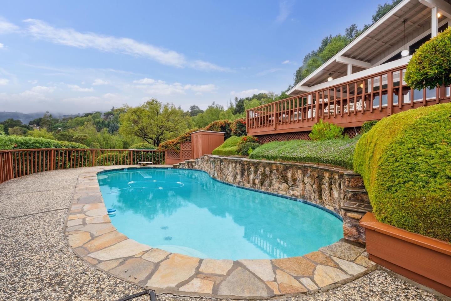 Detail Gallery Image 29 of 39 For 21193 Michaels Dr, Saratoga,  CA 95070 - 4 Beds | 3 Baths