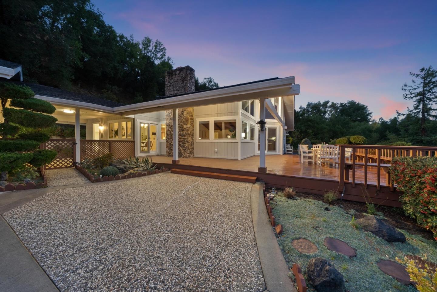 Detail Gallery Image 31 of 39 For 21193 Michaels Dr, Saratoga,  CA 95070 - 4 Beds | 3 Baths