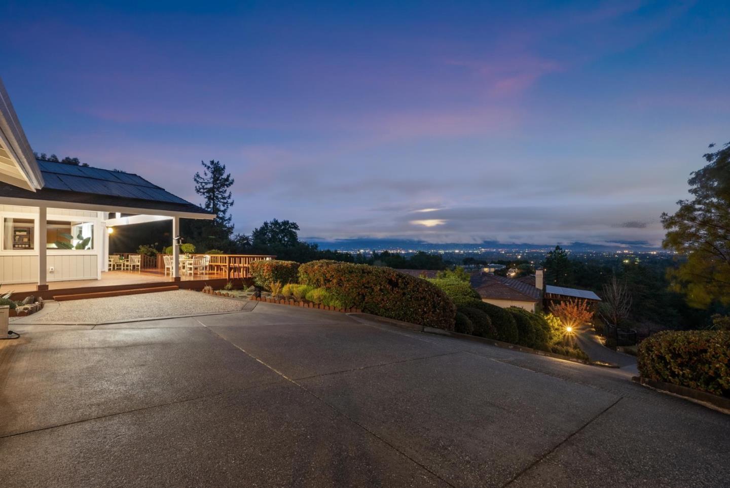 Detail Gallery Image 33 of 39 For 21193 Michaels Dr, Saratoga,  CA 95070 - 4 Beds | 3 Baths