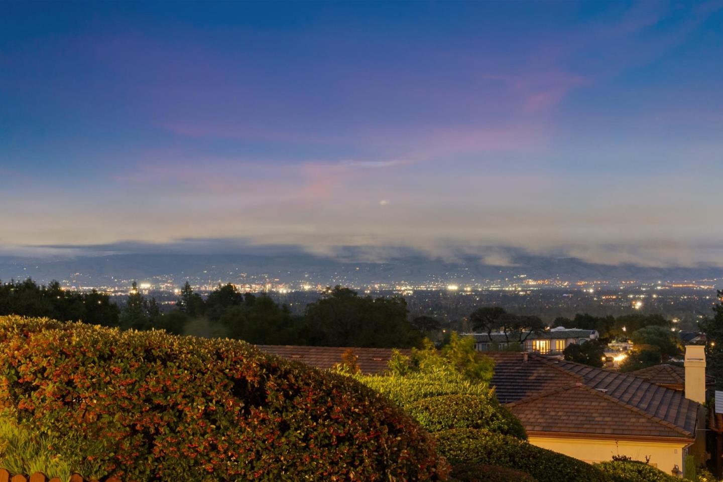 Detail Gallery Image 35 of 39 For 21193 Michaels Dr, Saratoga,  CA 95070 - 4 Beds | 3 Baths