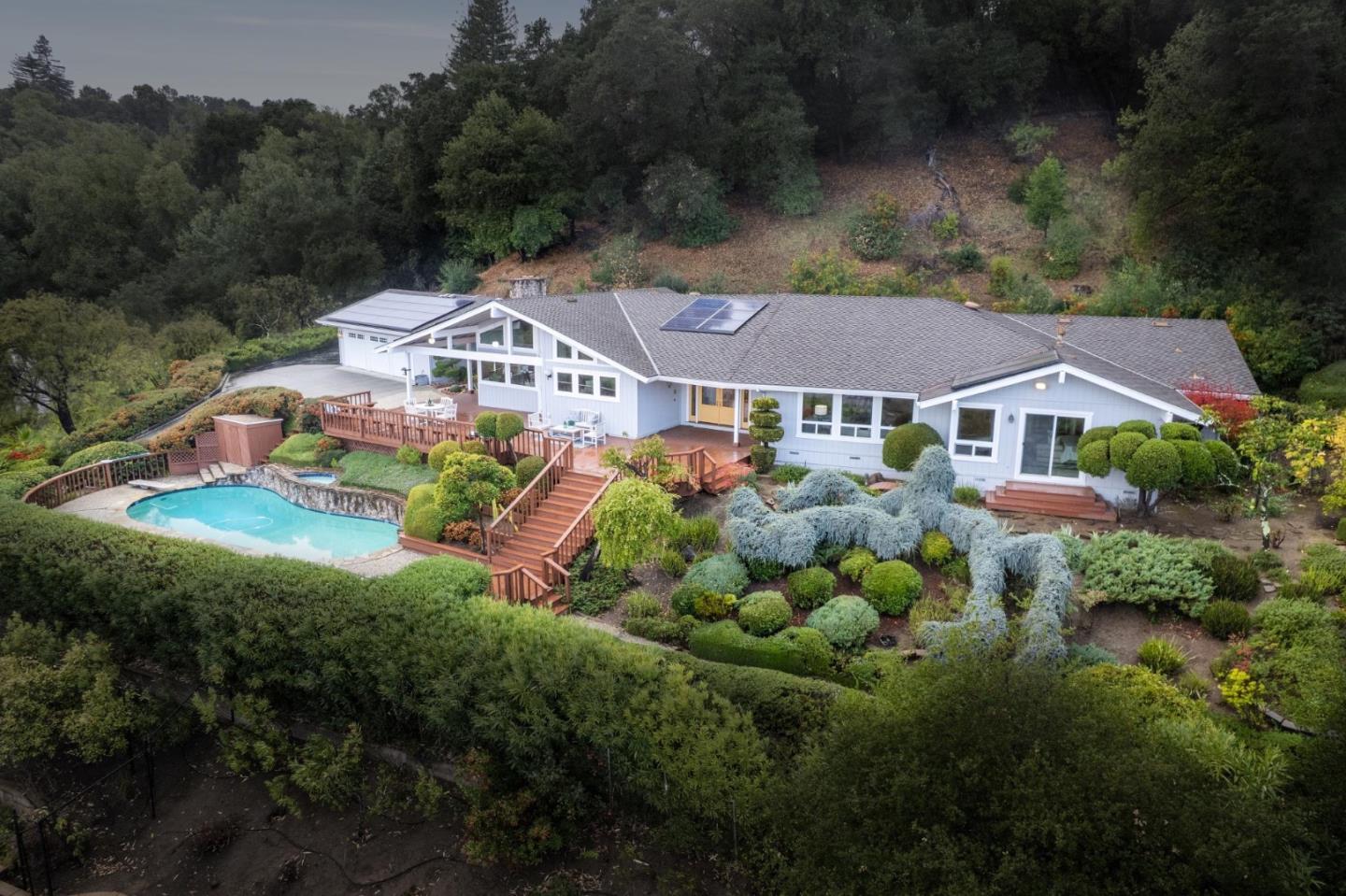 Detail Gallery Image 36 of 39 For 21193 Michaels Dr, Saratoga,  CA 95070 - 4 Beds | 3 Baths