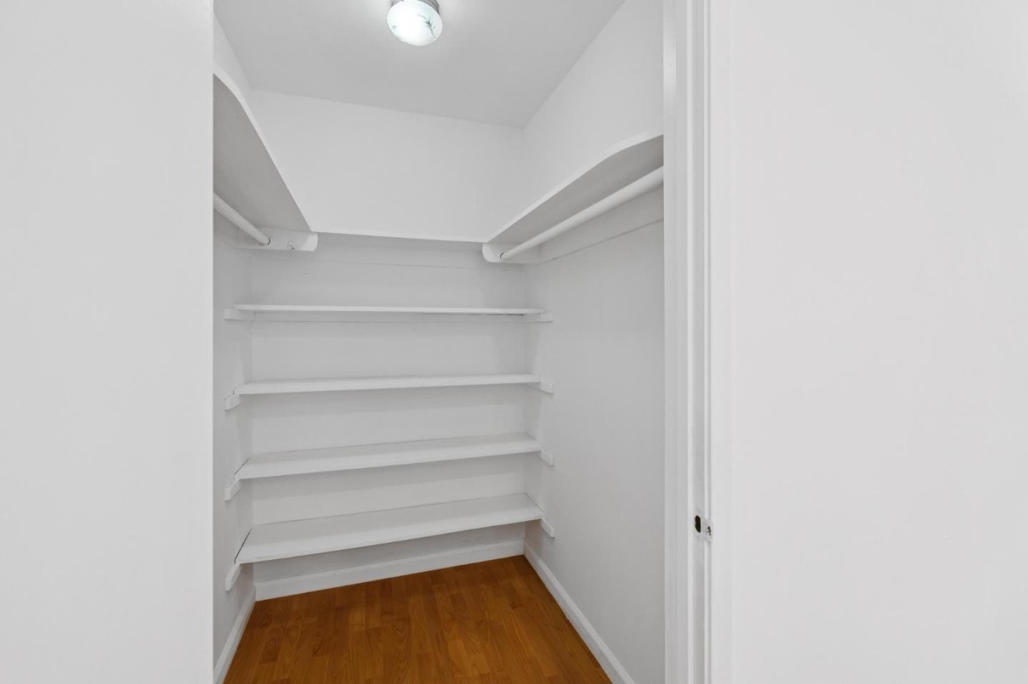 Detail Gallery Image 10 of 14 For 14400 Springer Ave, Saratoga,  CA 95070 - 2 Beds | 2 Baths