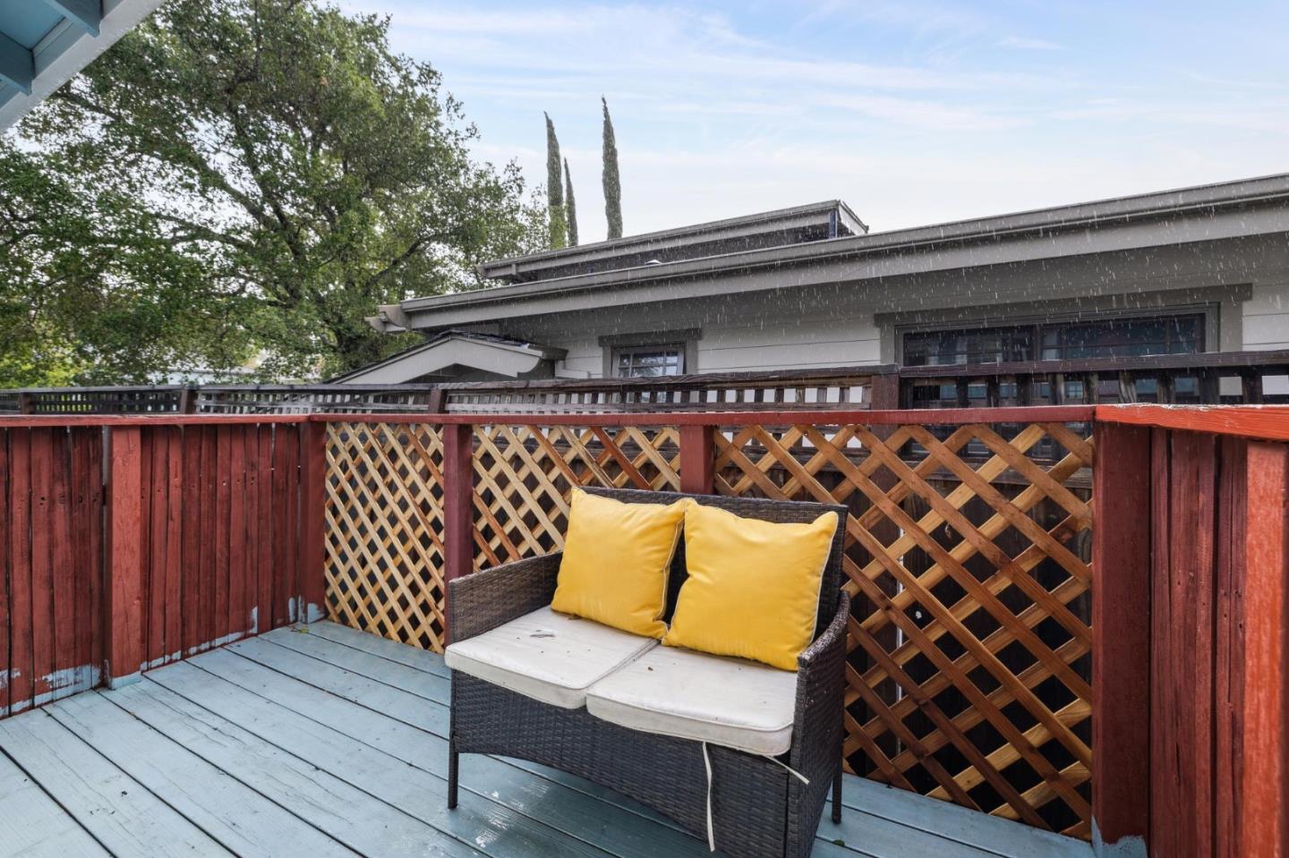 Detail Gallery Image 8 of 14 For 14400 Springer Ave, Saratoga,  CA 95070 - 2 Beds | 2 Baths