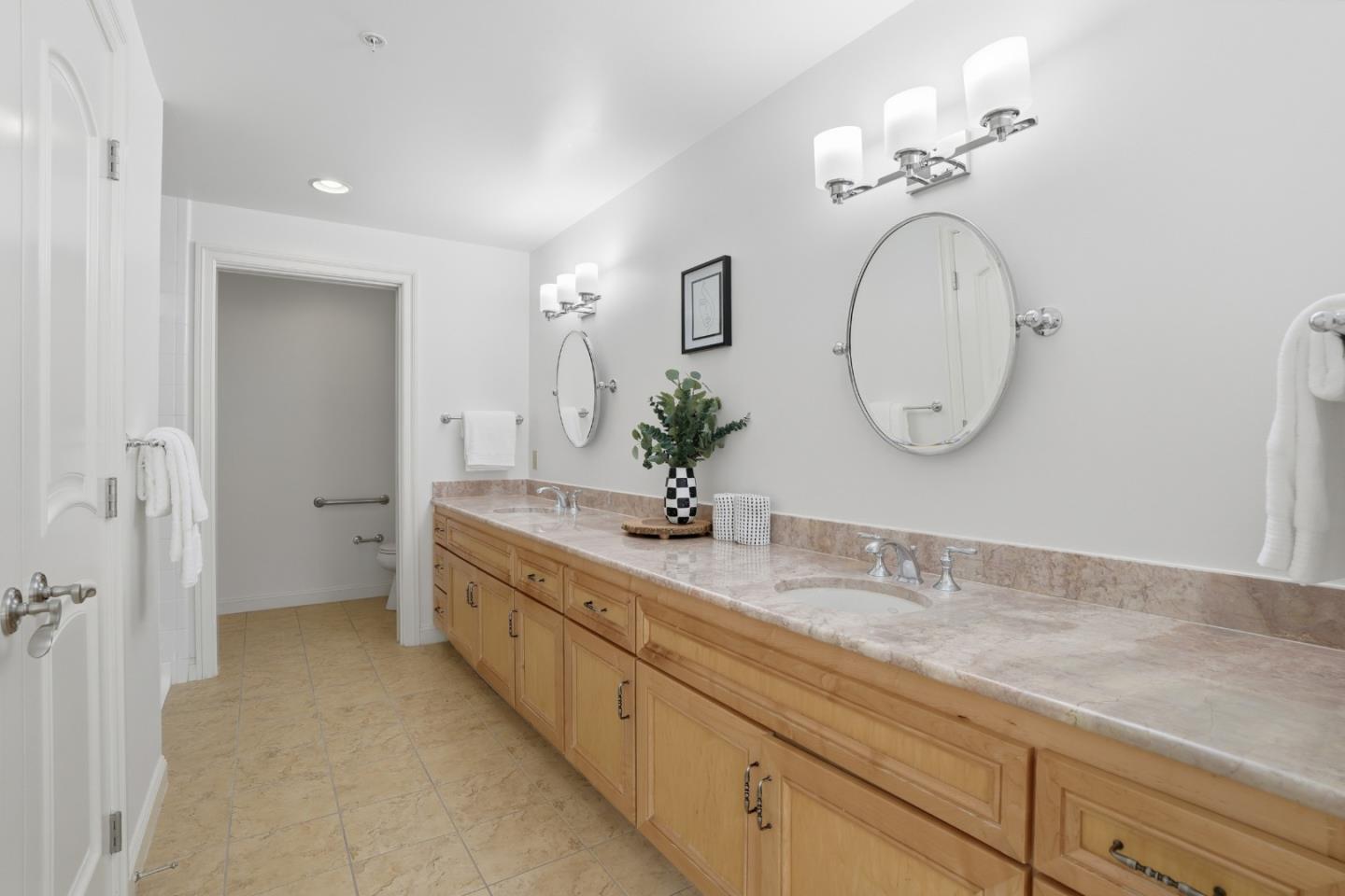 Photo #13: ML82027047 Listing: Photo #13