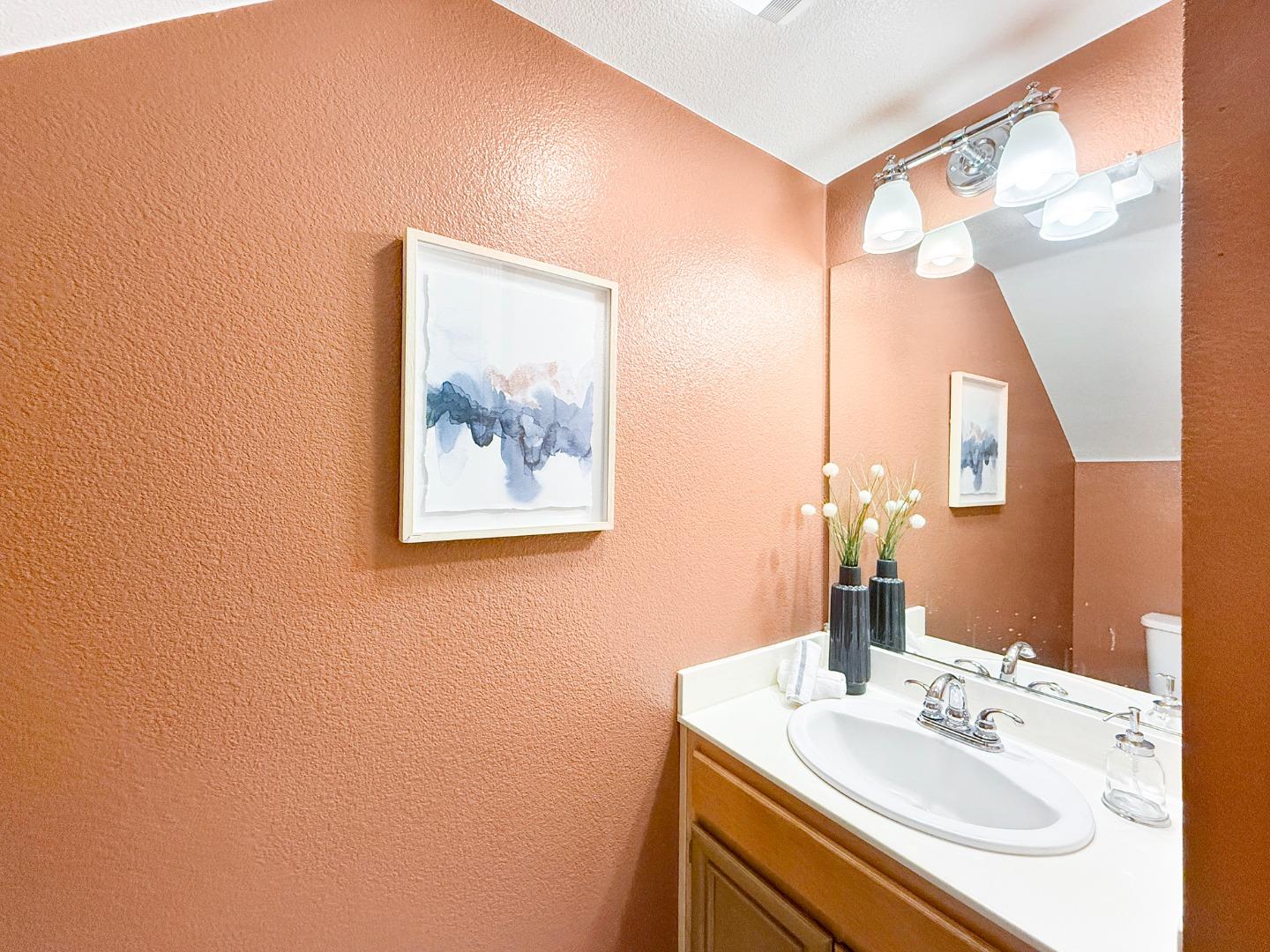 Detail Gallery Image 11 of 41 For 1102 Niguel Ln, San Jose,  CA 95138 - 1 Beds | 1/1 Baths