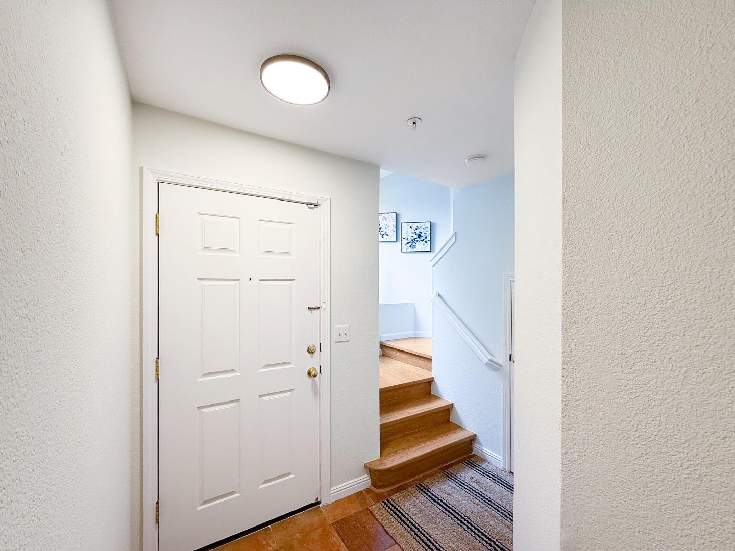 Detail Gallery Image 6 of 41 For 1102 Niguel Ln, San Jose,  CA 95138 - 1 Beds | 1/1 Baths