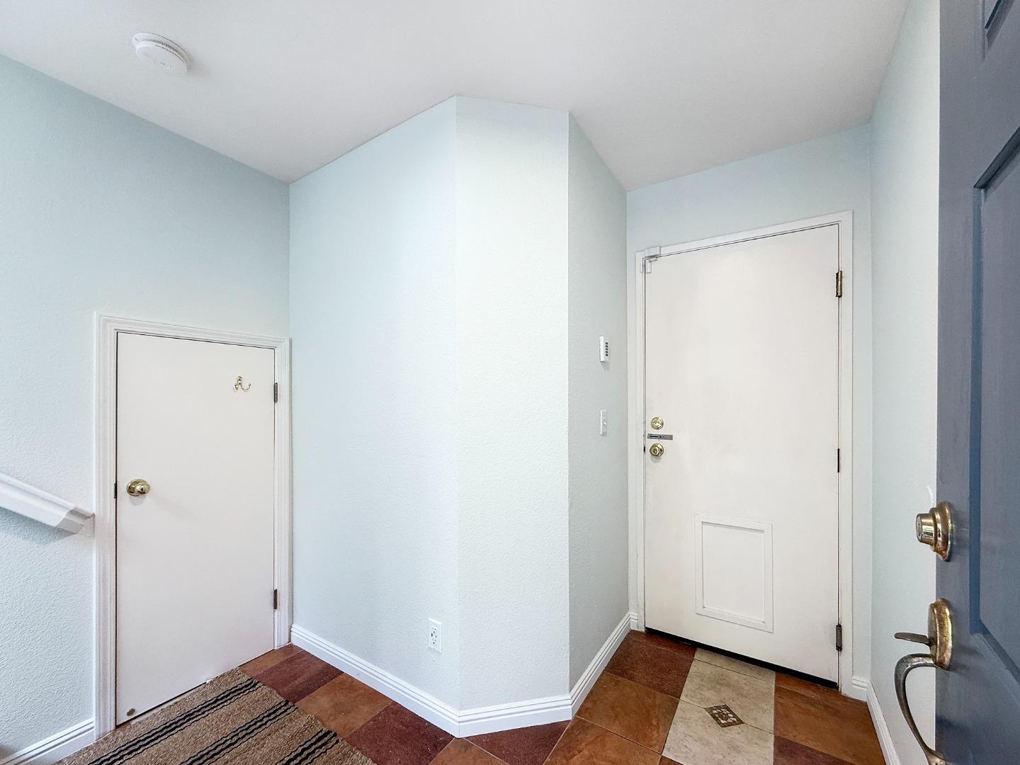 Detail Gallery Image 7 of 41 For 1102 Niguel Ln, San Jose,  CA 95138 - 1 Beds | 1/1 Baths