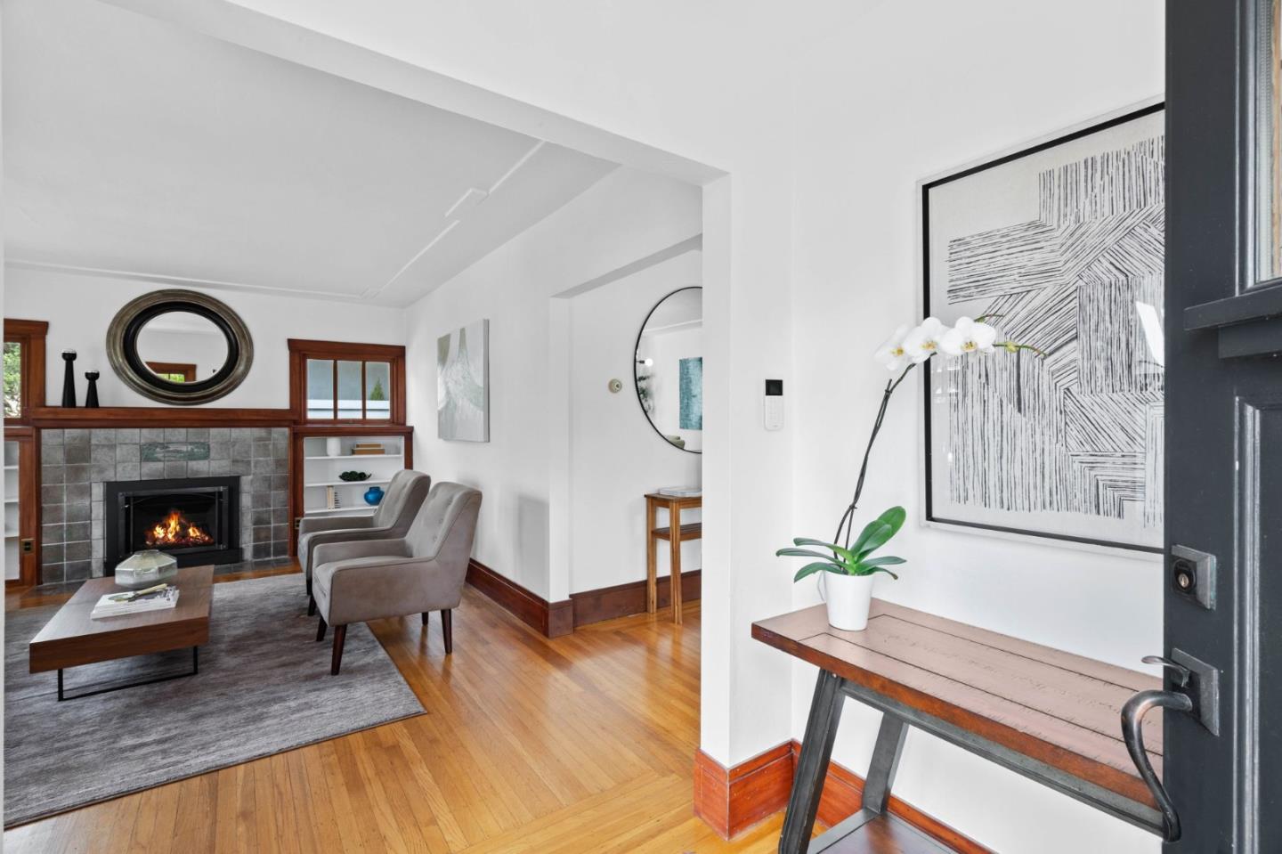 Detail Gallery Image 4 of 39 For 1200 El Centro Ave, Oakland,  CA 94602 - 2 Beds | 1/1 Baths