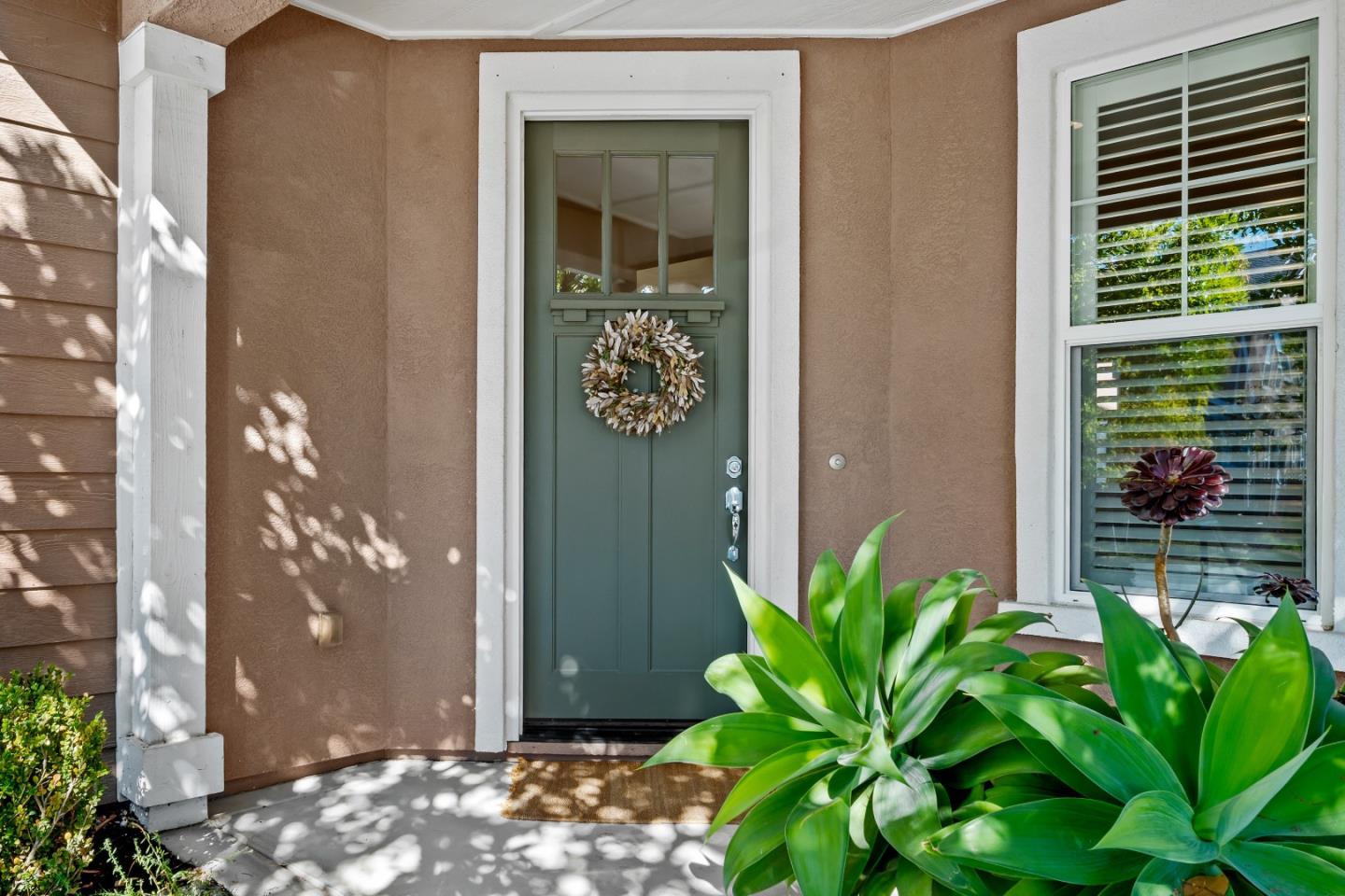 Detail Gallery Image 3 of 39 For 18599 Mcclellan Cir, East Garrison,  CA 93933 - 4 Beds | 3 Baths