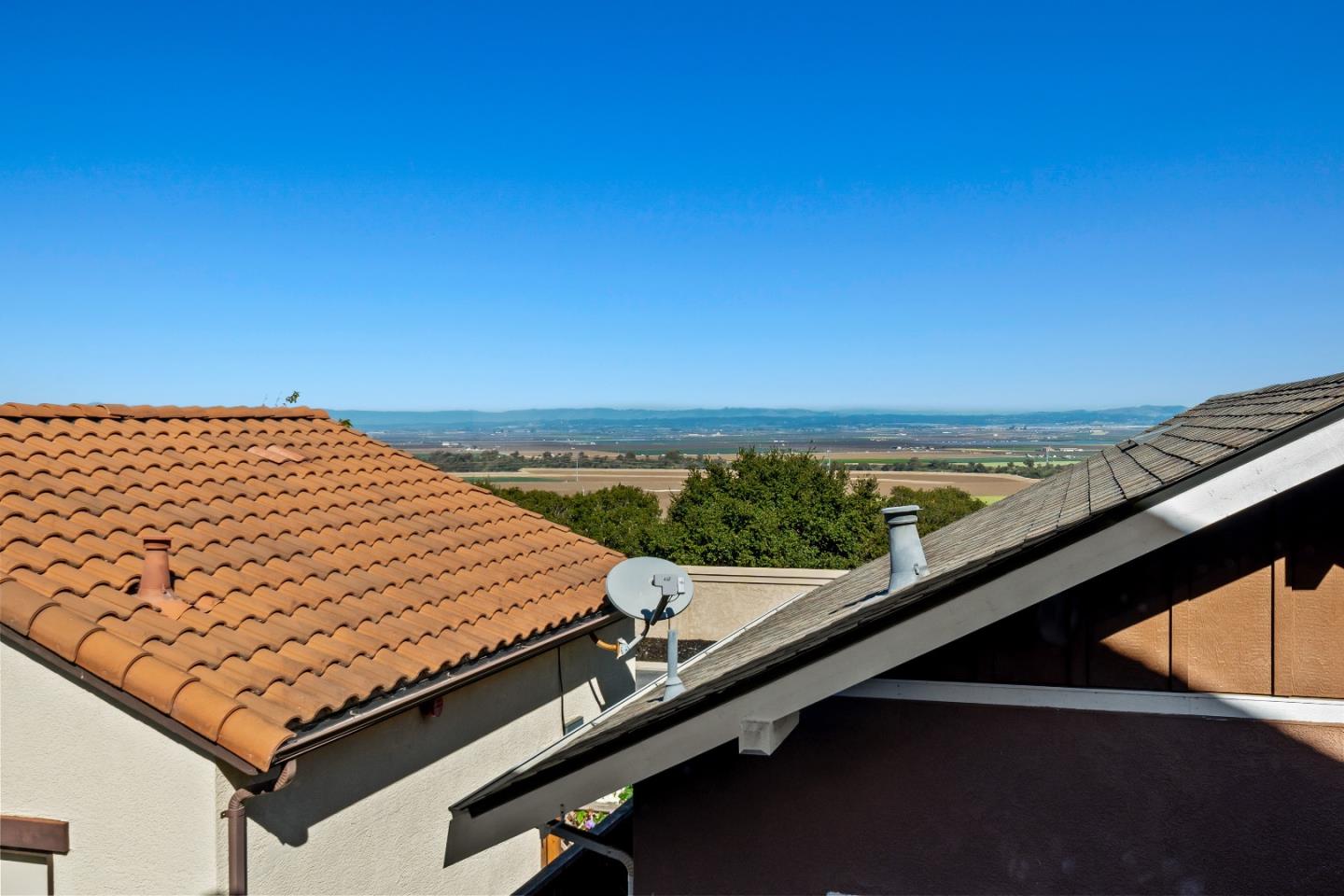 Detail Gallery Image 31 of 39 For 18599 Mcclellan Cir, East Garrison,  CA 93933 - 4 Beds | 3 Baths