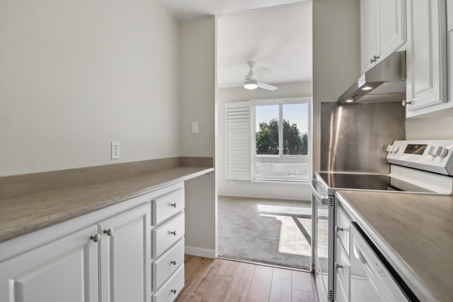 Detail Gallery Image 14 of 47 For 815 N Humboldt St #508,  San Mateo,  CA 94401 - 2 Beds | 1 Baths