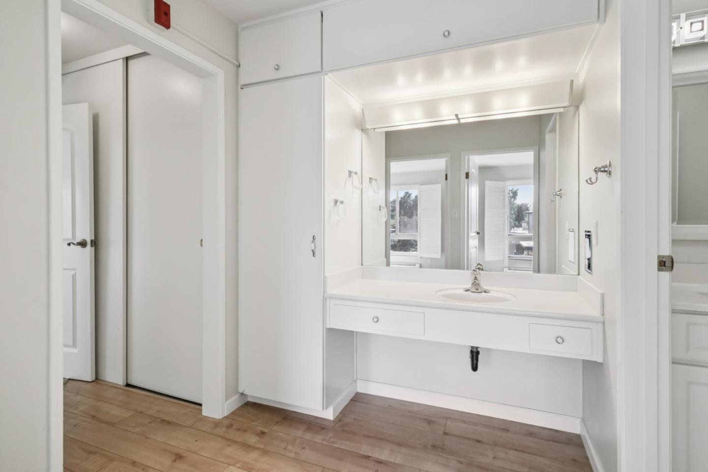 Detail Gallery Image 16 of 47 For 815 N Humboldt St #508,  San Mateo,  CA 94401 - 2 Beds | 1 Baths