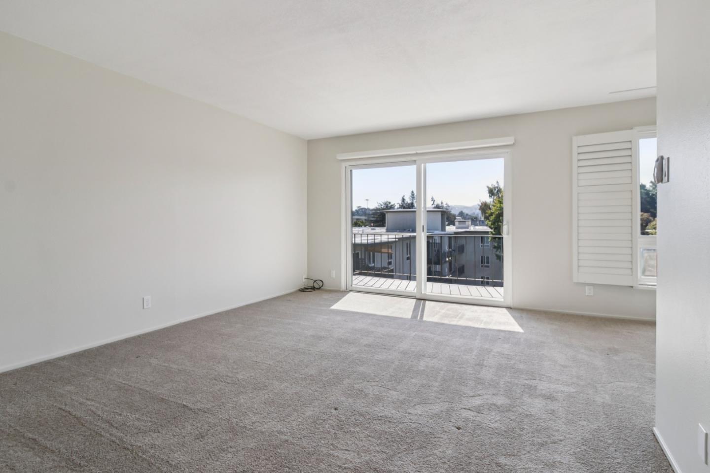 Detail Gallery Image 7 of 47 For 815 N Humboldt St #508,  San Mateo,  CA 94401 - 2 Beds | 1 Baths