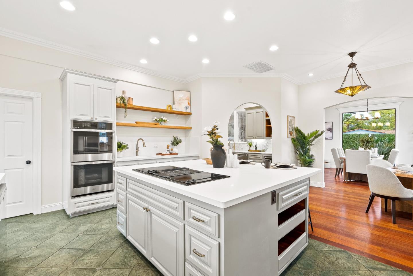 Detail Gallery Image 14 of 73 For 320 Cliff Dr, Aptos,  CA 95003 - 3 Beds | 4 Baths