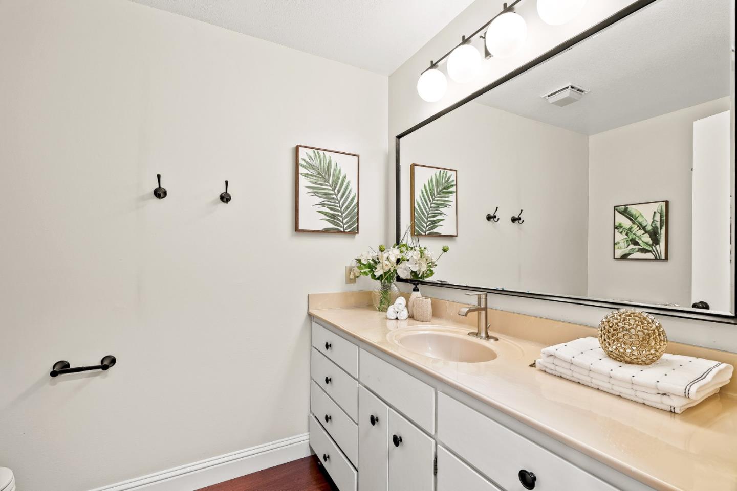 Detail Gallery Image 44 of 73 For 320 Cliff Dr, Aptos,  CA 95003 - 3 Beds | 4 Baths