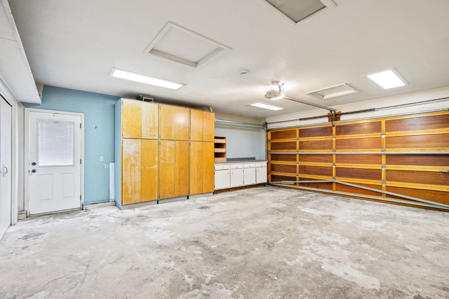 Detail Gallery Image 46 of 73 For 320 Cliff Dr, Aptos,  CA 95003 - 3 Beds | 4 Baths