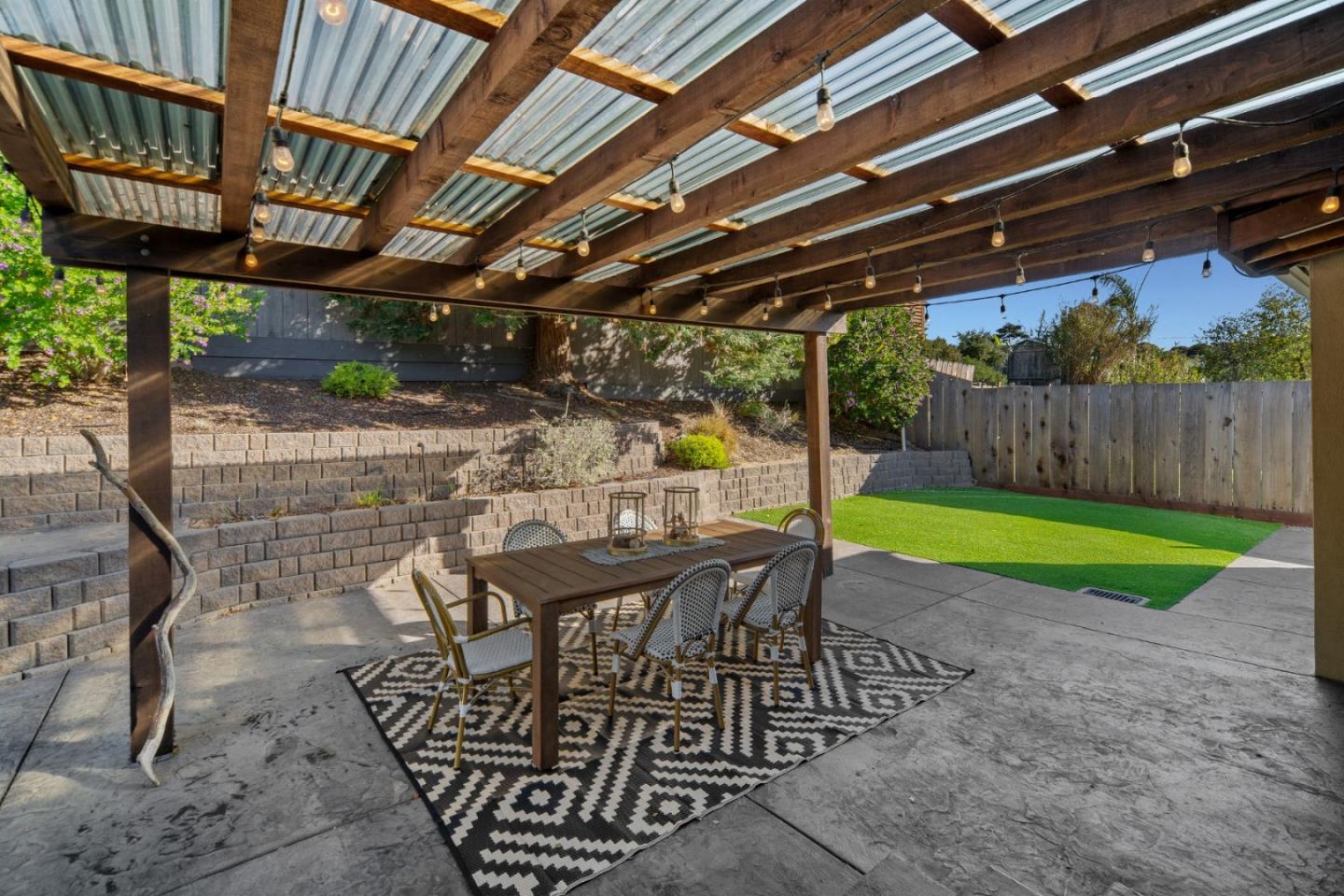 Detail Gallery Image 23 of 27 For 1148 San Lucas St, Seaside,  CA 93955 - 3 Beds | 2 Baths