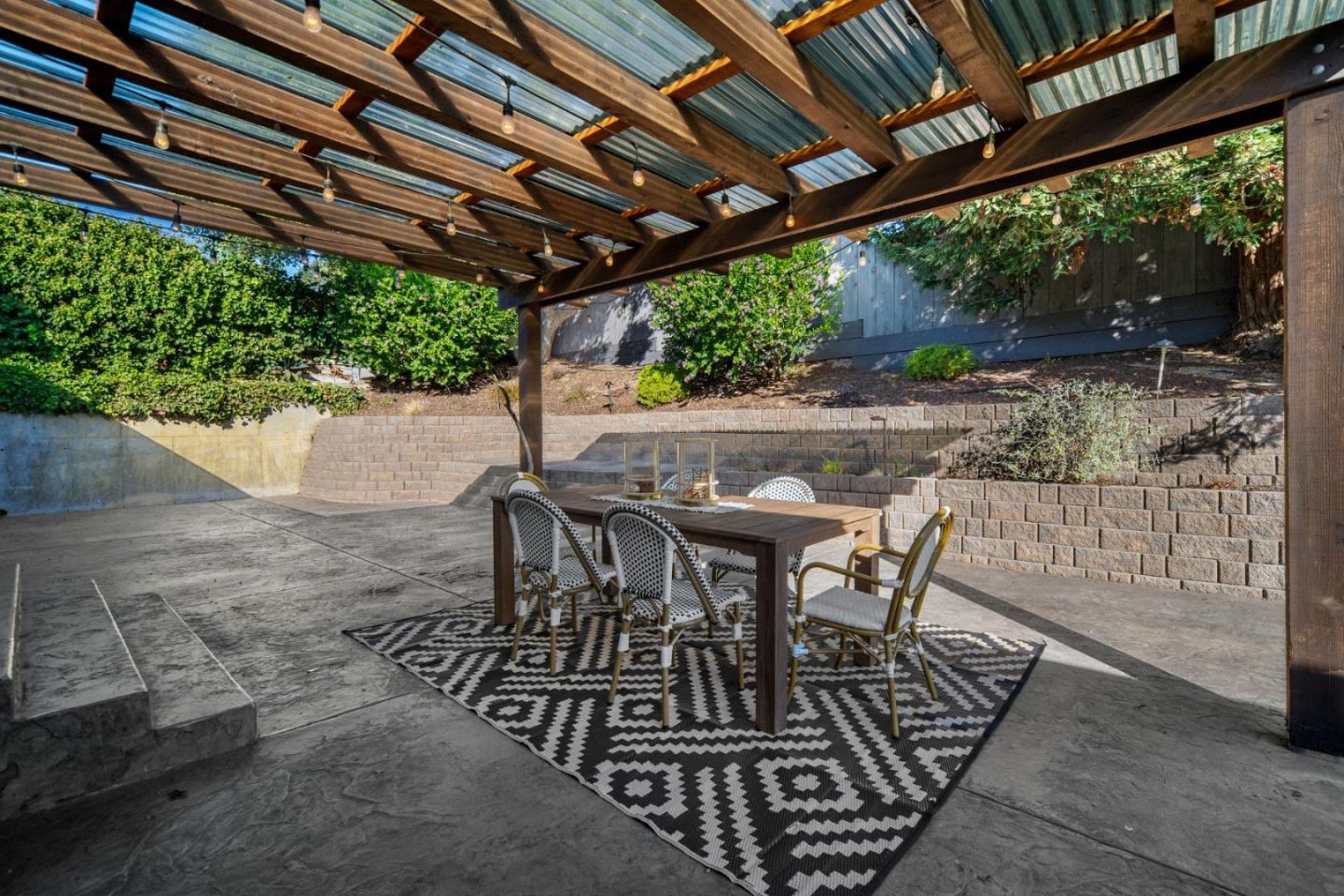 Detail Gallery Image 24 of 27 For 1148 San Lucas St, Seaside,  CA 93955 - 3 Beds | 2 Baths