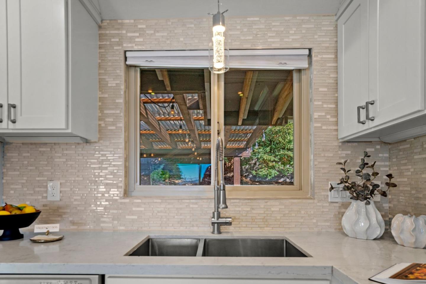 Detail Gallery Image 9 of 27 For 1148 San Lucas St, Seaside,  CA 93955 - 3 Beds | 2 Baths