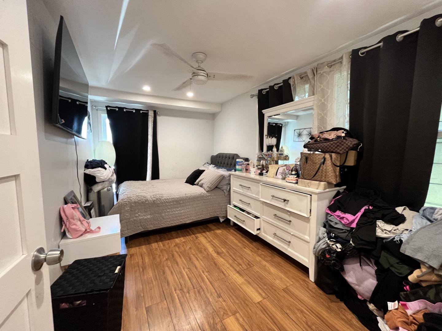 Detail Gallery Image 10 of 15 For 1439 38th Ave, Oakland,  CA 94601 - – Beds | – Baths