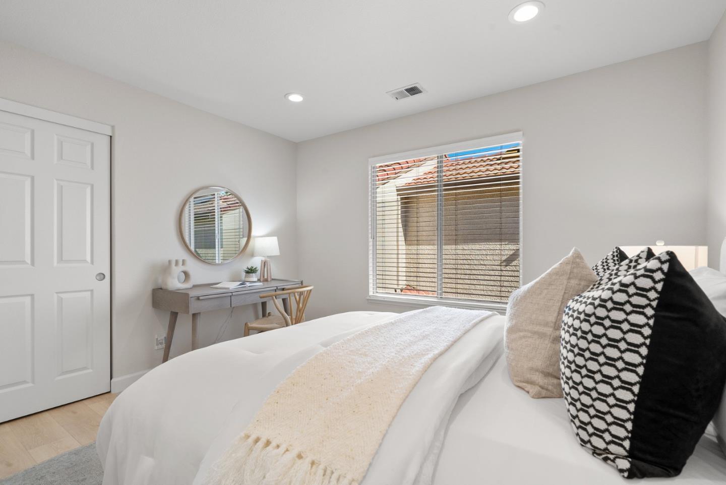 Detail Gallery Image 33 of 54 For 2233 Lenox Pl, Santa Clara,  CA 95054 - 4 Beds | 2/1 Baths