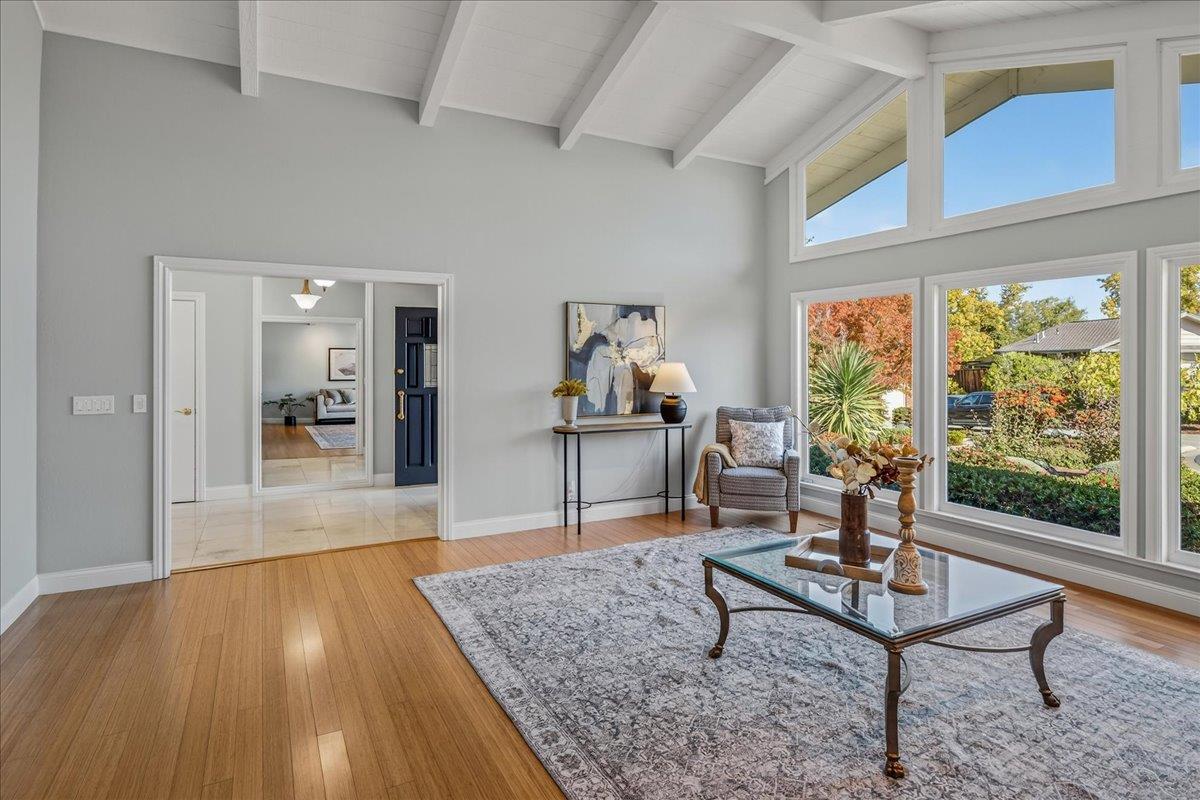 Detail Gallery Image 17 of 56 For 20802 Sevilla Ln, Saratoga,  CA 95070 - 5 Beds | 2/1 Baths