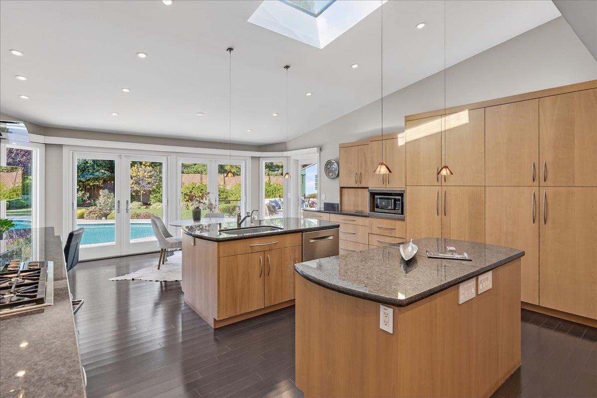 Detail Gallery Image 21 of 56 For 20802 Sevilla Ln, Saratoga,  CA 95070 - 5 Beds | 2/1 Baths