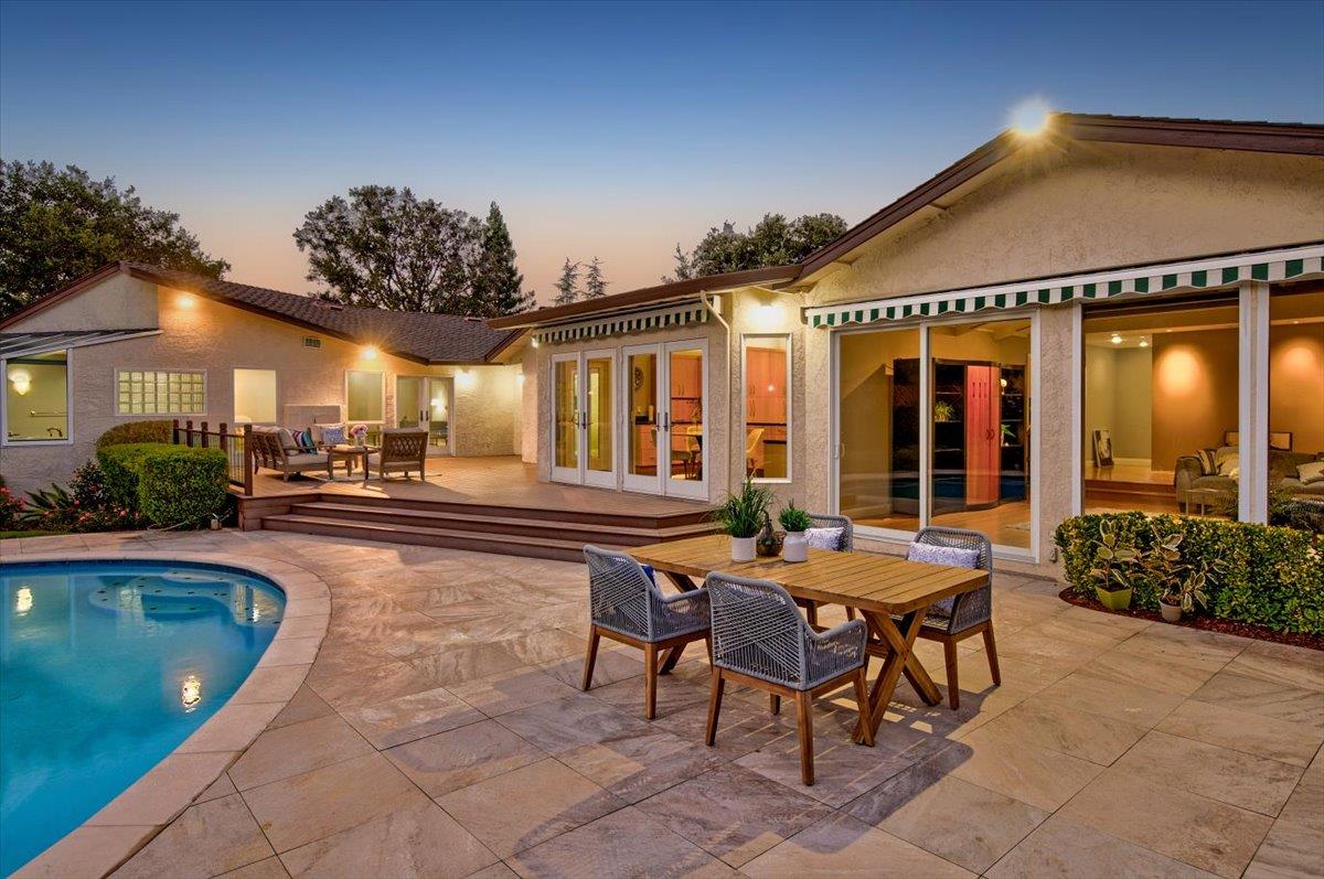 Detail Gallery Image 41 of 56 For 20802 Sevilla Ln, Saratoga,  CA 95070 - 5 Beds | 2/1 Baths