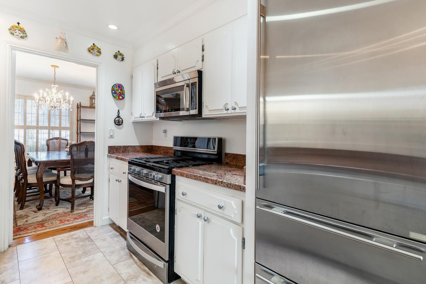 Detail Gallery Image 27 of 53 For 523 Maple St, San Mateo,  CA 94402 - 3 Beds | 2/1 Baths