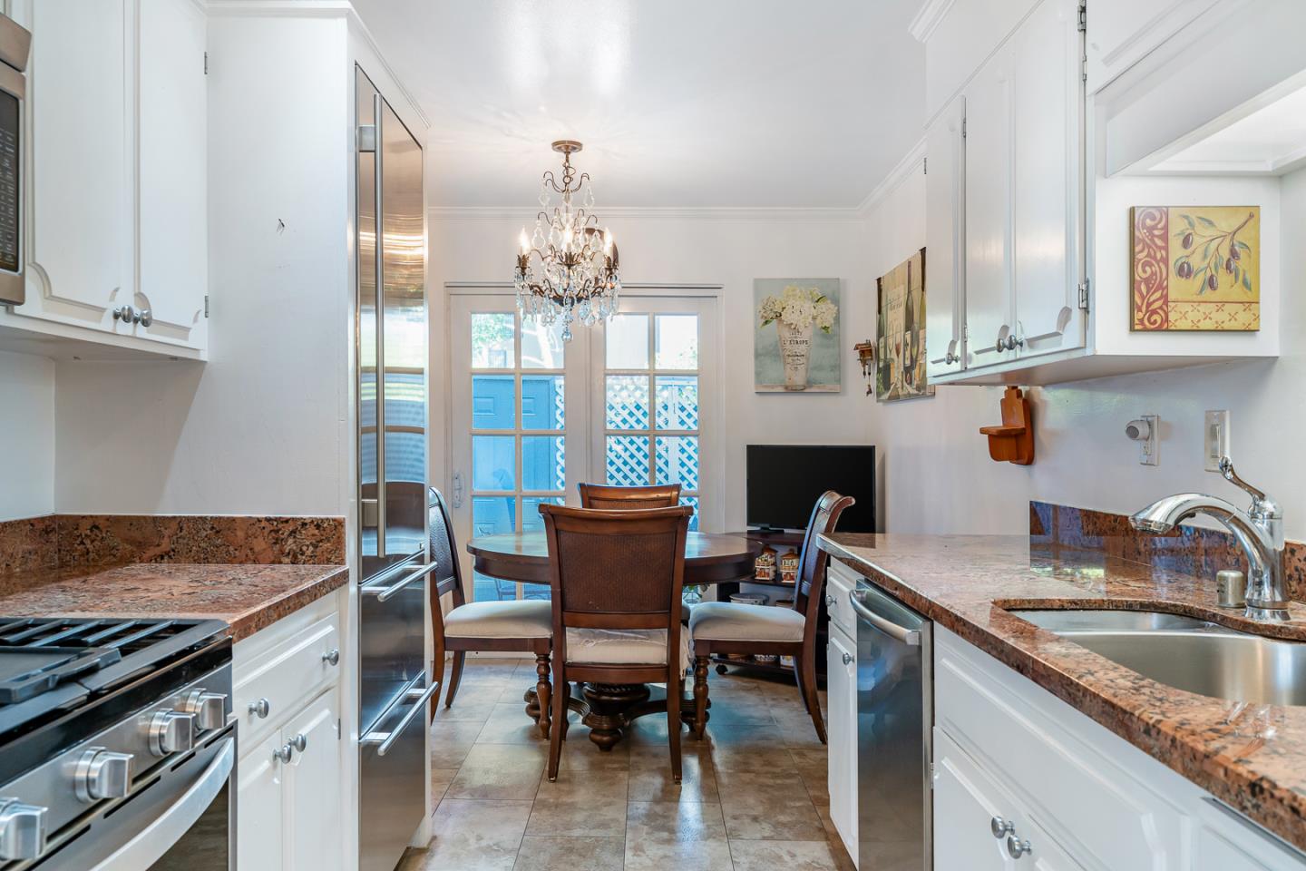 Detail Gallery Image 29 of 53 For 523 Maple St, San Mateo,  CA 94402 - 3 Beds | 2/1 Baths