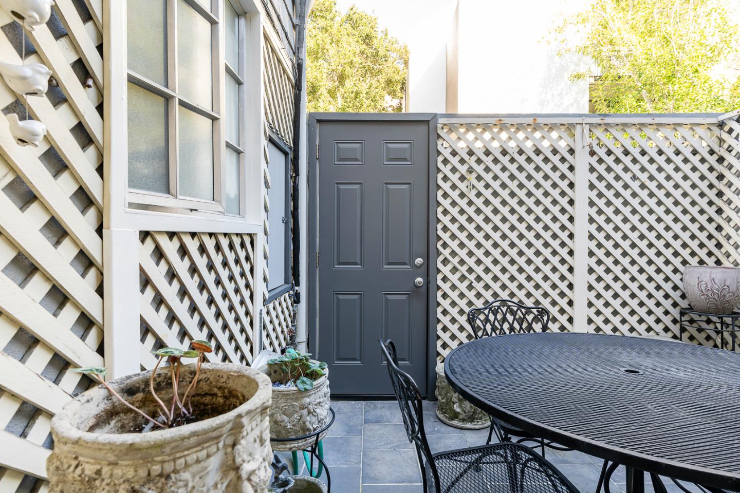 Detail Gallery Image 50 of 53 For 523 Maple St, San Mateo,  CA 94402 - 3 Beds | 2/1 Baths