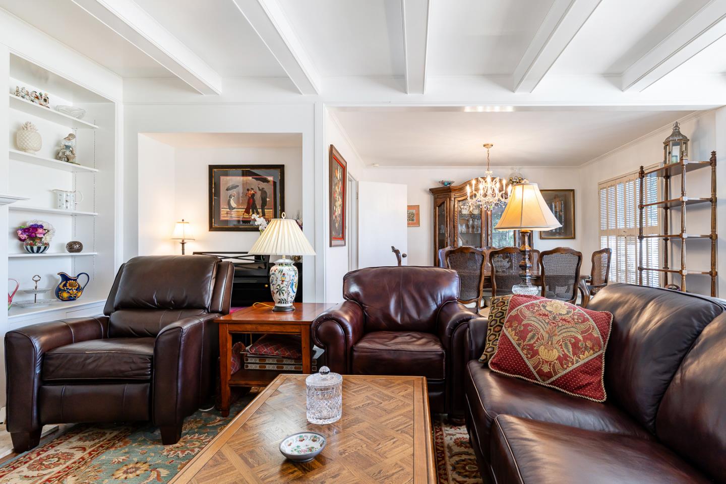 Detail Gallery Image 8 of 53 For 523 Maple St, San Mateo,  CA 94402 - 3 Beds | 2/1 Baths